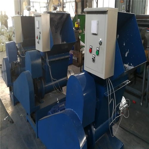 新平郑州展浩泡沫加工机械 泡沫颗粒的用途与机械设备价格解析